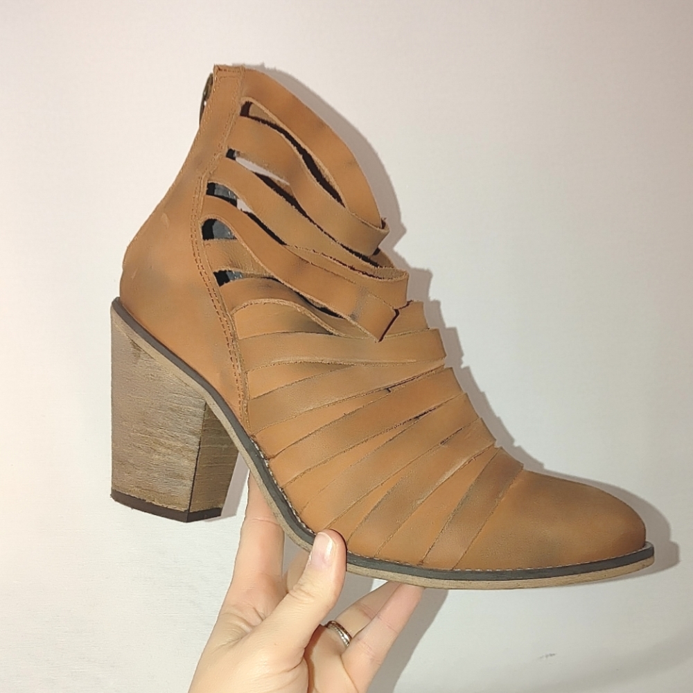 Free People 'Hybrid' Strappy Leather Bootie Natural 41 Tan Cognac Ankle Brown